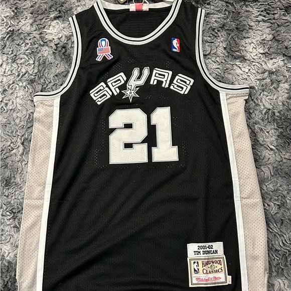 San Antonio Spurs Tim Duncan Black Throwback Jersey Size XL - Picture 1 of 3